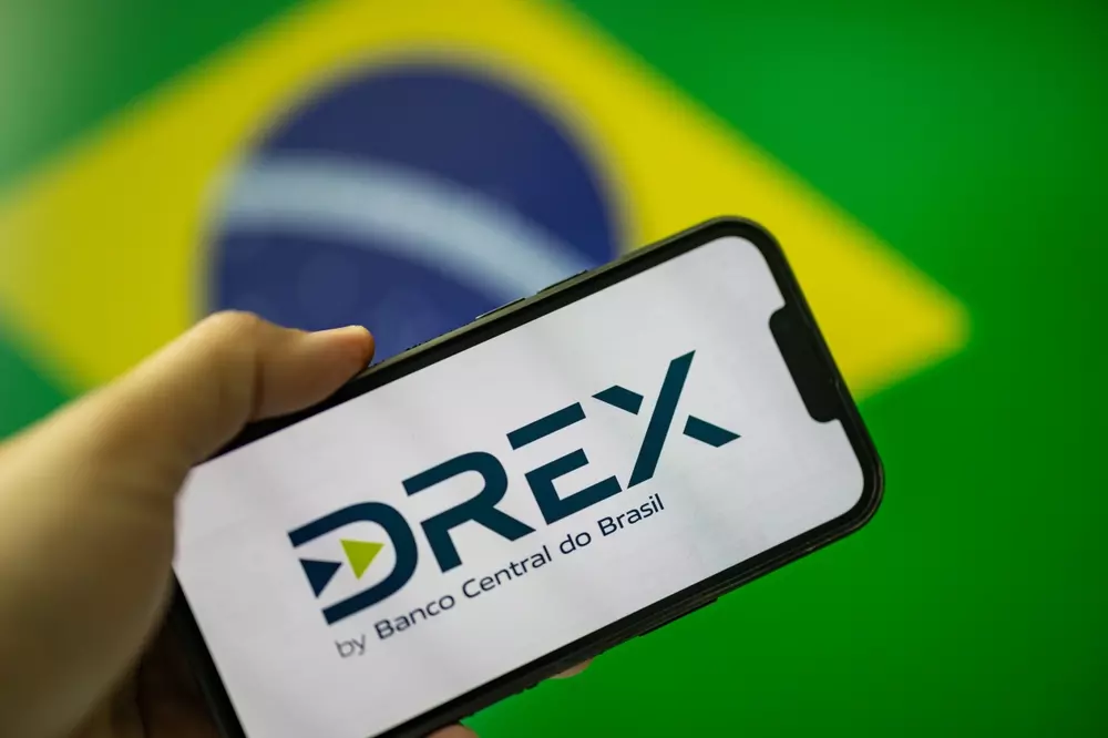 O PIX Ganha o Mundo: Como a nova integração global ameaça o reinado do Dólar